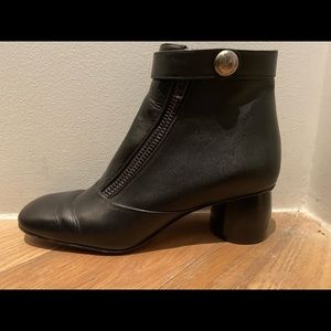 Marc Jacobs Black Heeled Boots 37.5